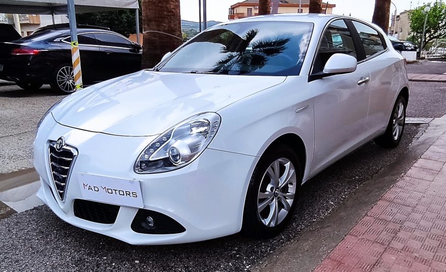 Alfa Romeo Giulietta 1.6 JTDm-2 105 CV  2013