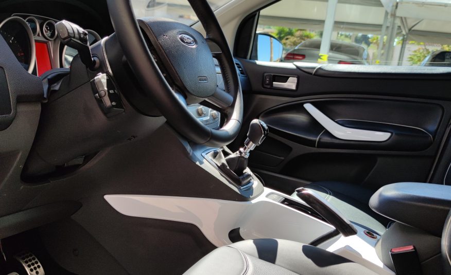 Ford Kuga TITANIUM 2.0 136 CV ANNO 2011 GANCIO