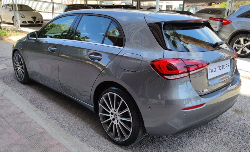 Mercedes-benz A 180 d Automatic Sport ANNO 2019