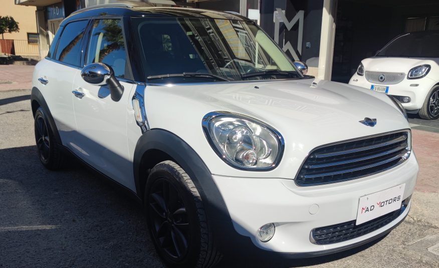 Mini Cooper D Countryman 2.0 112cv Automatica ANNO 2014