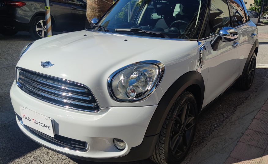 Mini Cooper D Countryman 2.0 112cv Automatica ANNO 2014