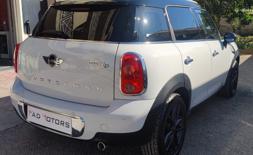 Mini Cooper D Countryman 2.0 112cv Automatica ANNO 2014