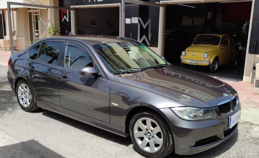 BMW 320d 2.0 177cv ANN0 2008 “ATTENZIONE” CATENA/FRIZIONE NUOVI