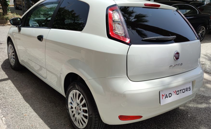 Fiat Punto 1.3 MJT 75 CV ANNO 2014 NEOPATENTATI