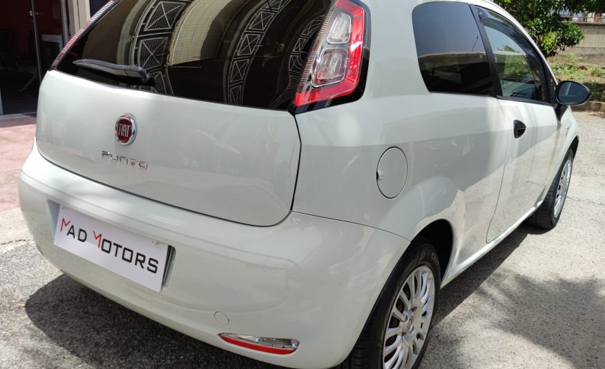 Fiat Punto 1.3 MJT 75 CV ANNO 2014 NEOPATENTATI
