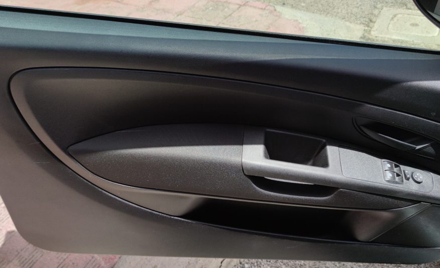 Fiat Punto 1.3 MJT 75 CV ANNO 2014 NEOPATENTATI