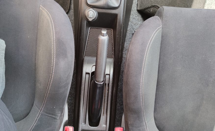 Fiat Punto 1.3 MJT 75 CV ANNO 2014 NEOPATENTATI