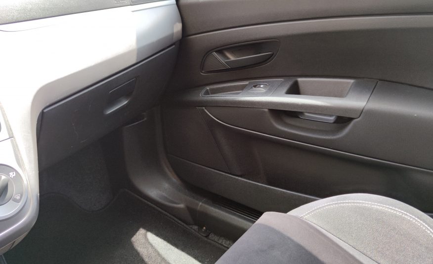 Fiat Punto 1.3 MJT 75 CV ANNO 2014 NEOPATENTATI