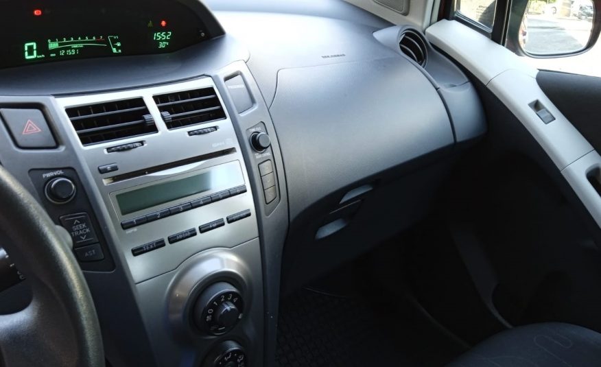 Toyota Yaris 1.0 69CV ANNO 2009 NEOPATENTATI