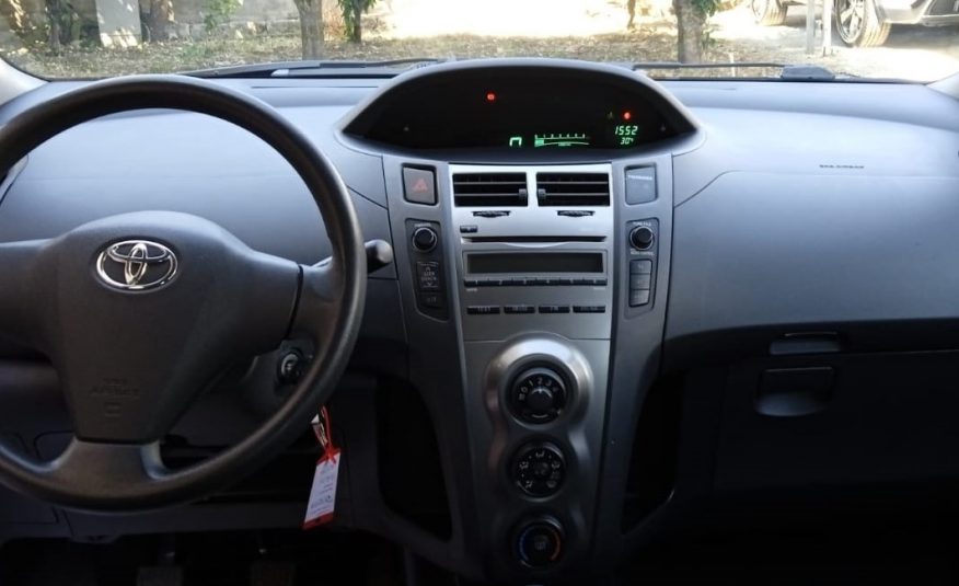Toyota Yaris 1.0 69CV ANNO 2009 NEOPATENTATI