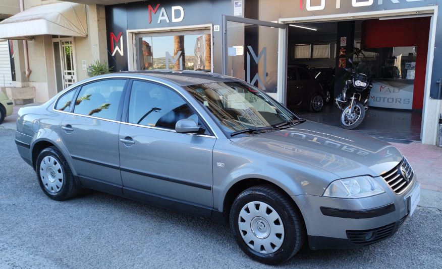 Volkswagen Passat 1.9 130cv ANNO 2002