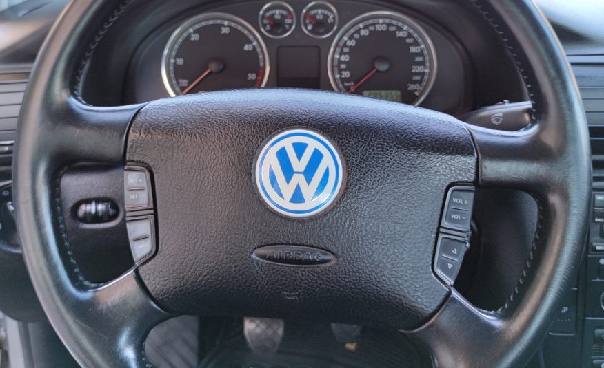 Volkswagen Passat 1.9 130cv ANNO 2002