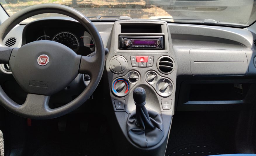 Fiat Panda 1.2  70 CV ANNO 2012 NEO PATENTATI