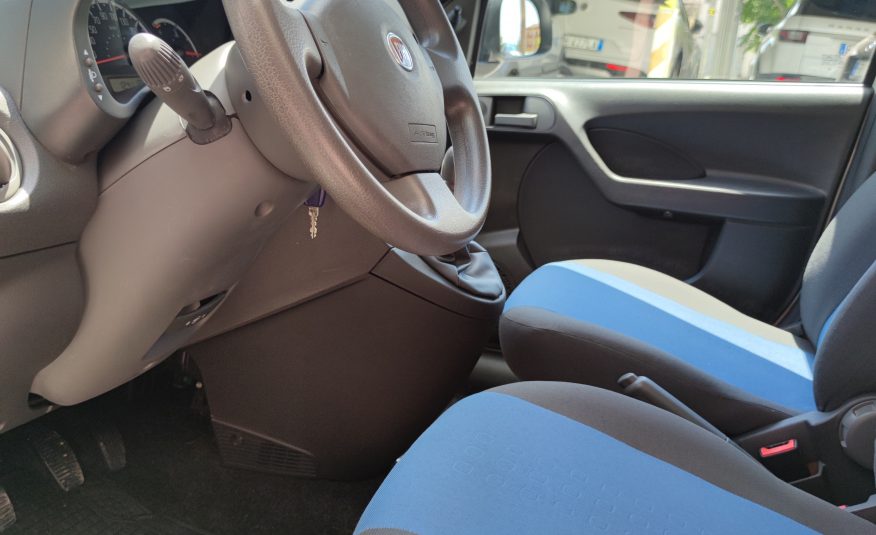 Fiat Panda 1.2  70 CV ANNO 2012 NEO PATENTATI
