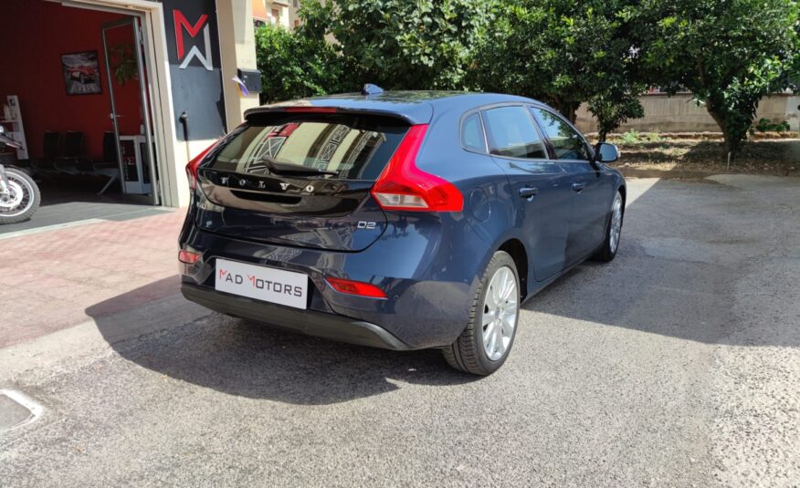 Volvo V40 D2 1.6 115cv ANNO 2015 IVA