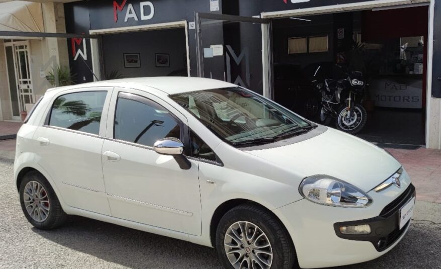 Fiat Punto Evo 1.3 Mjt 75cv SOLO 80mila km ANNO 2010 – Mad Motors Srl –  Auto Serradifalco