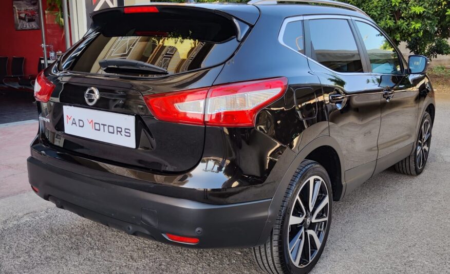 Nissan Qashqai 1.6 130CV N-Connecta TETTO ANNO 2017