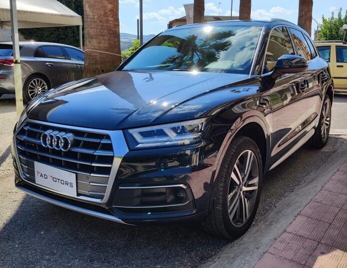 Audi Q5 204 CV quattro UFFICIALE 2020