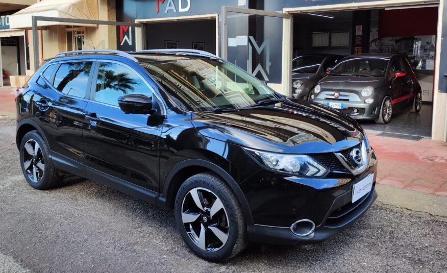 Nissan Qashqai 1.5 110CV Tekna TETTO 2015