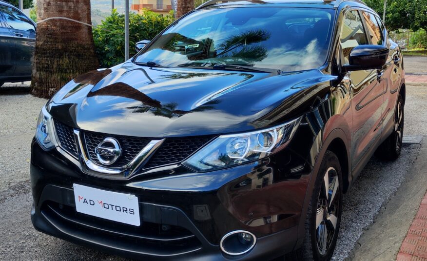 Nissan Qashqai 1.5 110CV Tekna TETTO 2015
