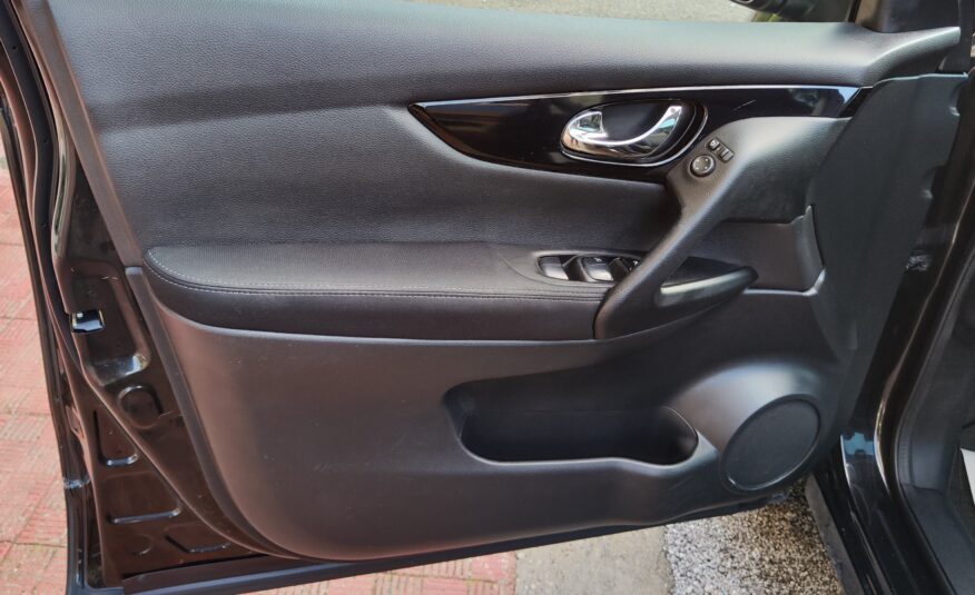 Nissan Qashqai 1.5 110CV Tekna TETTO 2015