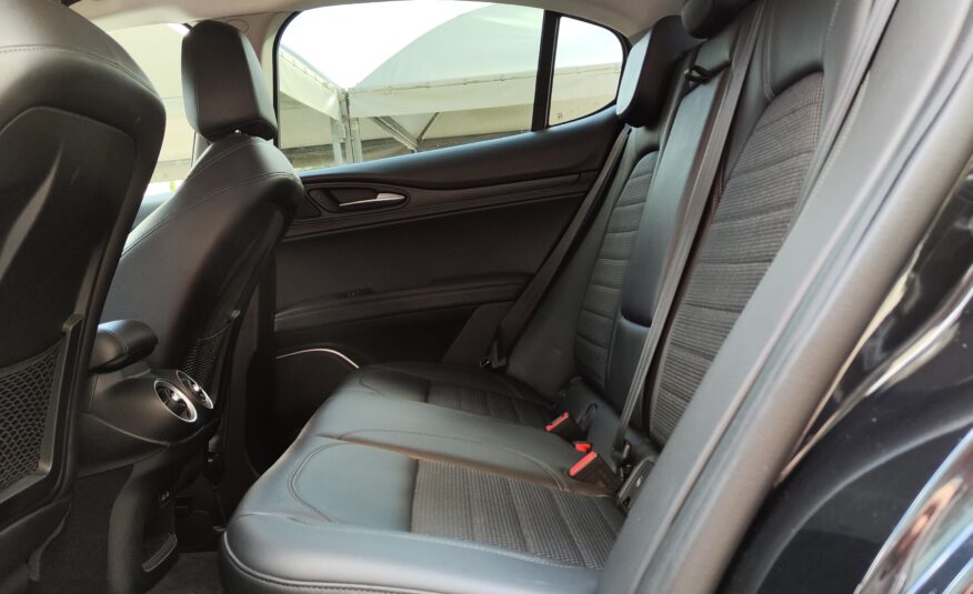 Alfa Romeo Stelvio 2.2  210 CV Q4 2018