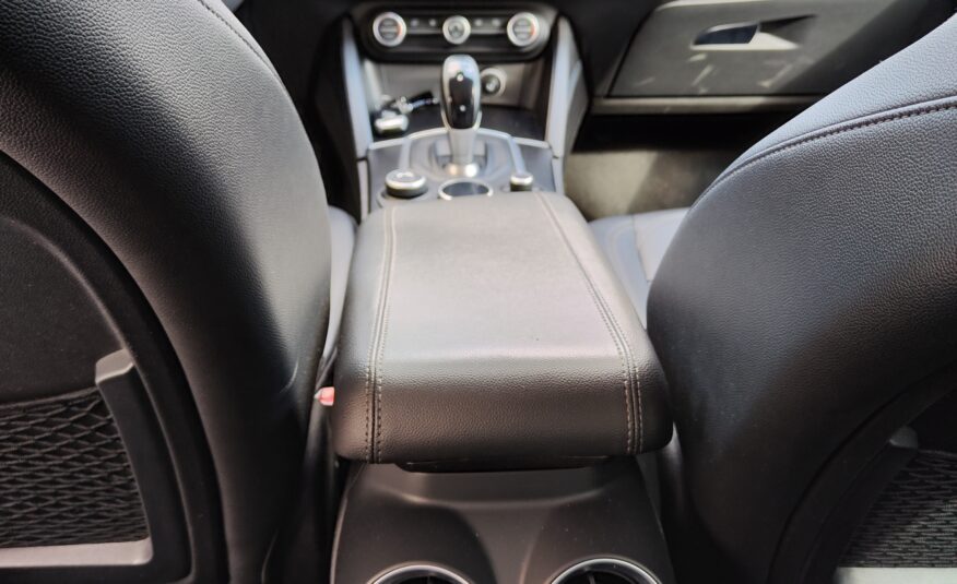 Alfa Romeo Stelvio 2.2  210 CV Q4 2018