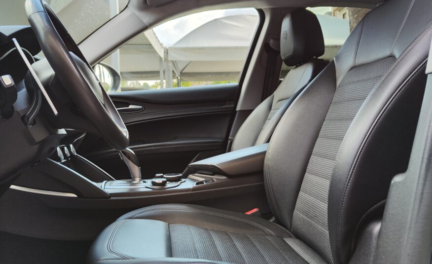 Alfa Romeo Stelvio 2.2  210 CV Q4 2018