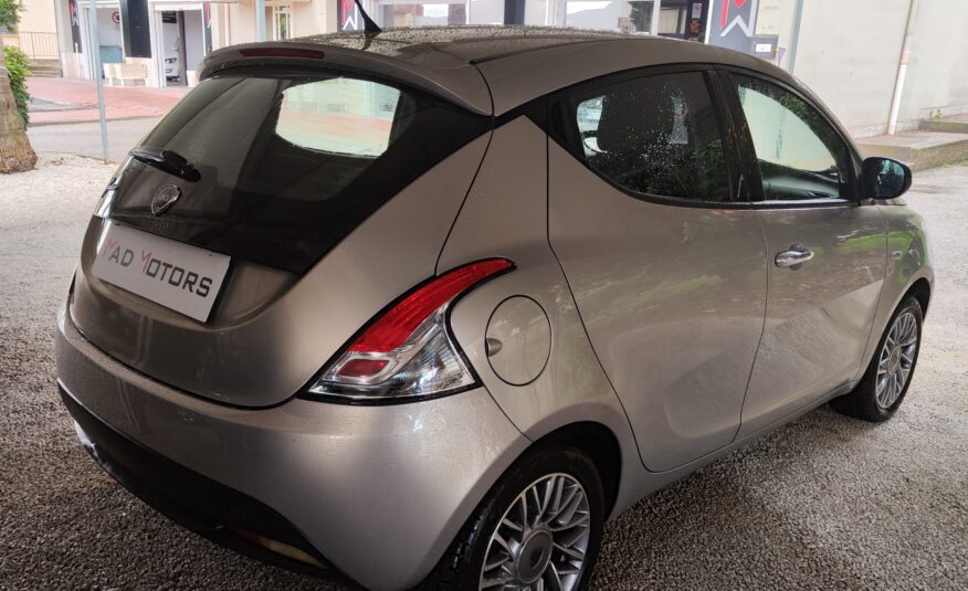 Lancia Ypsilon 1.2 69 CV GPL (REV. 10 ANNI) 2013