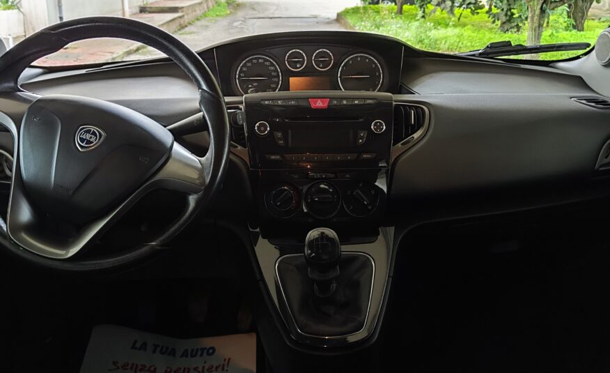 Lancia Ypsilon 1.2 69 CV GPL (REV. 10 ANNI) 2013