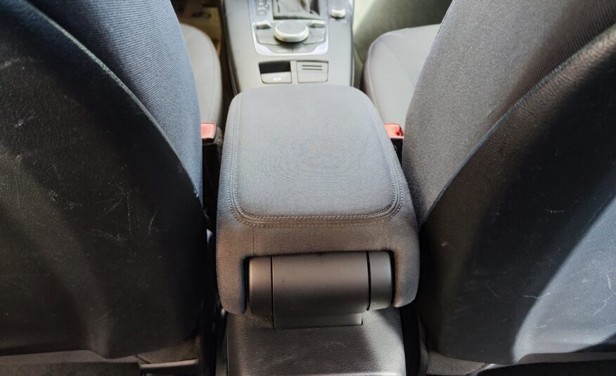 Audi A3 1.6 TDI S tronic Attraction