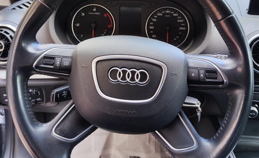 Audi A3 1.6 TDI S tronic Attraction