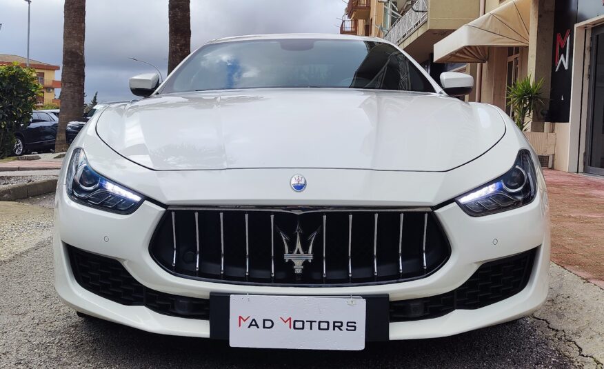 Maserati Ghibli FULL IVA TETTO NO SUPER BOLLO