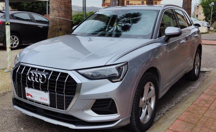 Audi Q3 40 TDI quattro S tronic UFFICIALE, IVA