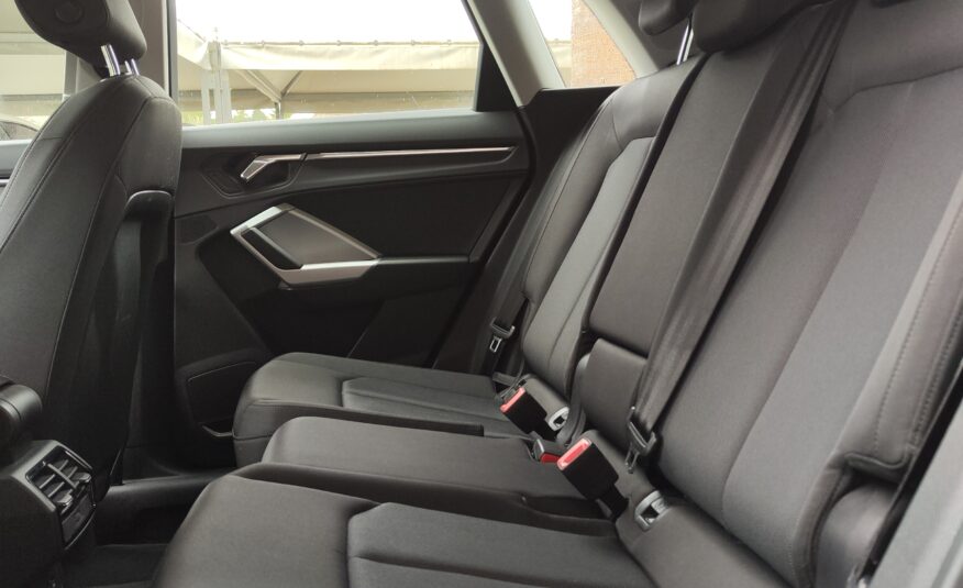 Audi Q3 40 TDI quattro S tronic UFFICIALE, IVA
