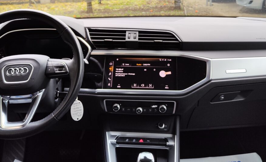 Audi Q3 40 TDI quattro S tronic UFFICIALE, IVA