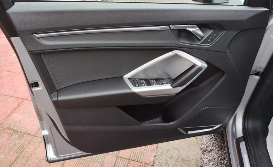 Audi Q3 40 TDI quattro S tronic UFFICIALE, IVA