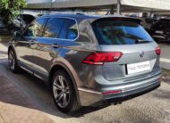 Volkswagen Tiguan 2.0 TDI 150 CV DSG R-Line 2020