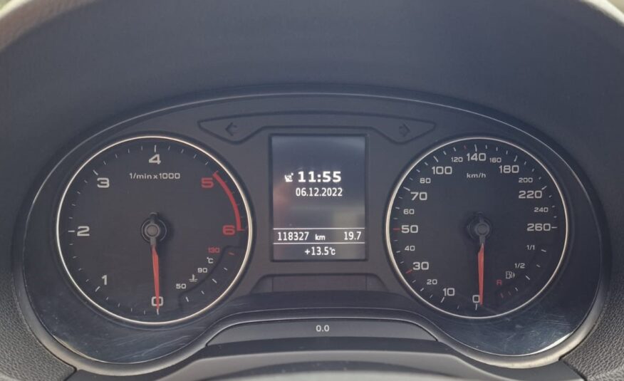 Audi A3 SPB 1.6 TDI SPORT 2015