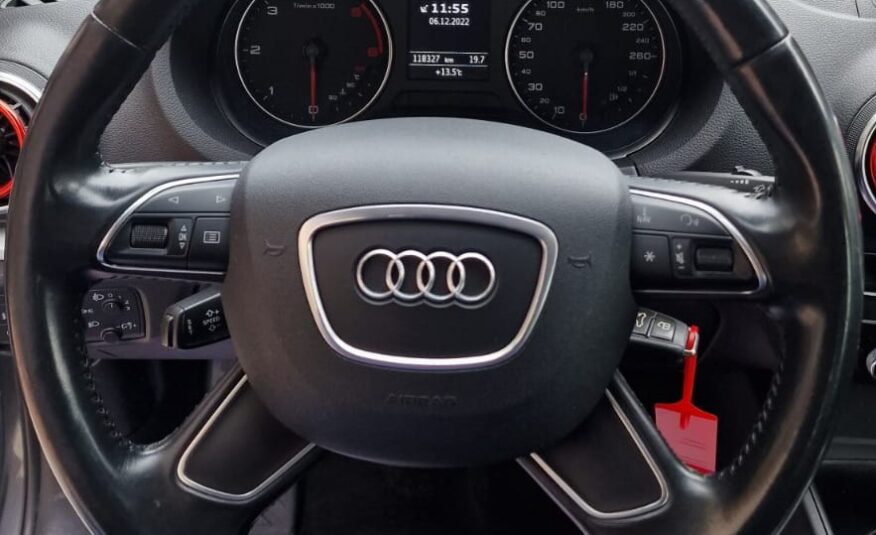 Audi A3 SPB 1.6 TDI SPORT 2015