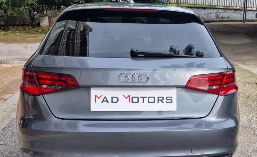 Audi A3 SPB 1.6 TDI SPORT 2015