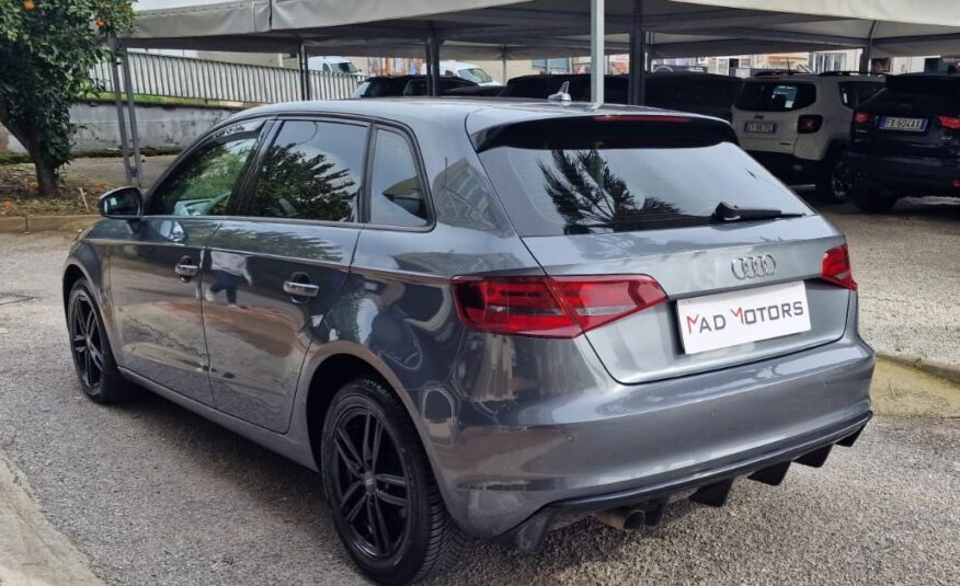 Audi A3 SPB 1.6 TDI SPORT 2015