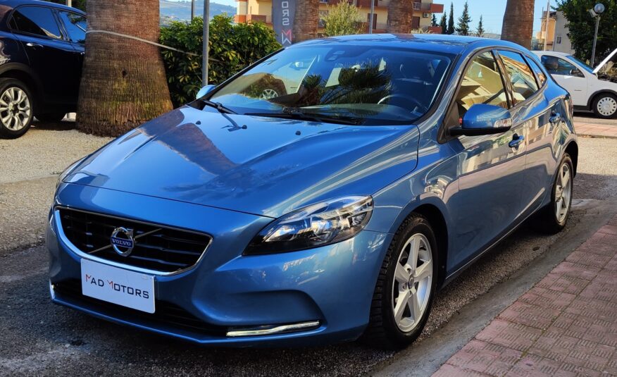 Volvo V40 D2 1.6 Business Edition 2014