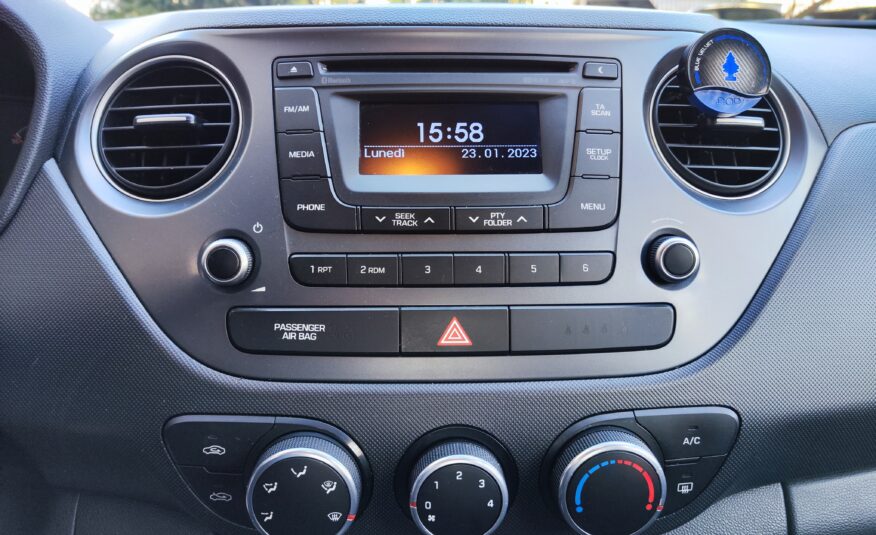 Hyundai i10 1.0 66CV ANNO 2016 NEOPATENTATI