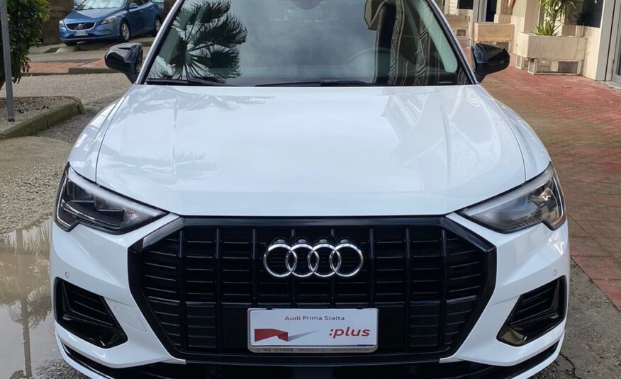 Audi Q3 2.0 TDI 150 CV S tronic Sport 2019