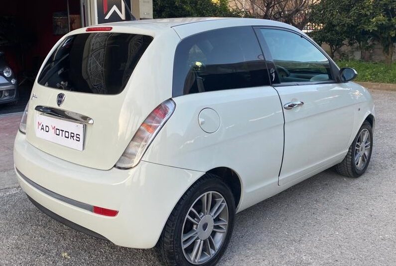 LANCIA YPSILON 1.2 60cv 2008 NEOPATENTATI