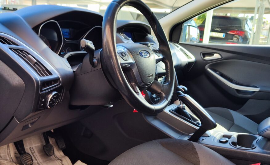 Ford Focus 1.6 115 CV SW ANNO 2012