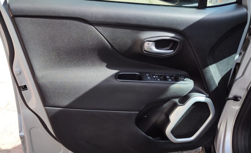 Jeep Renegade LONGITUDE 2015