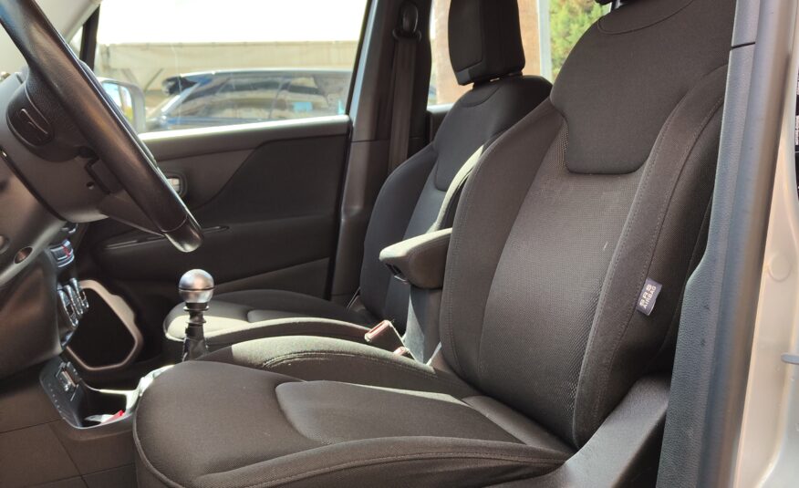Jeep Renegade LONGITUDE 2015