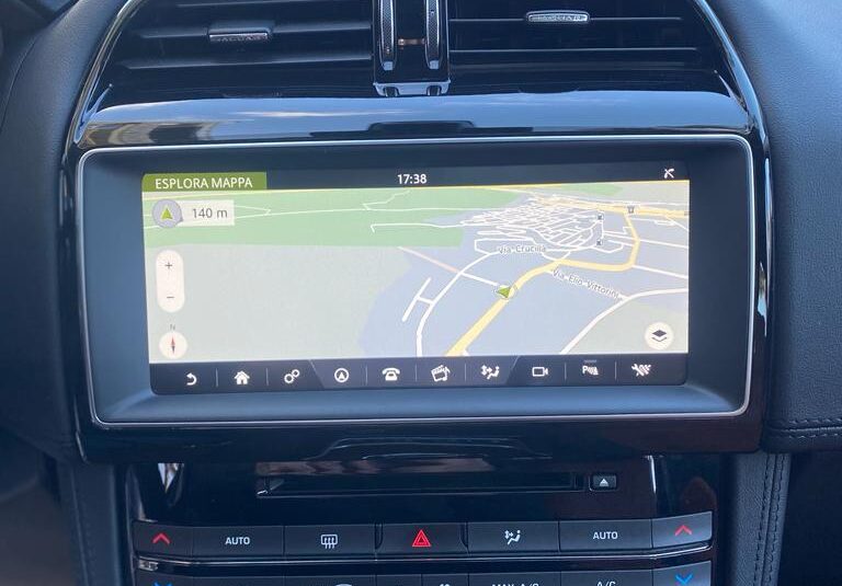Jaguar F-Pace 2.0 D 180 CV R-Sport 2017 TETTO